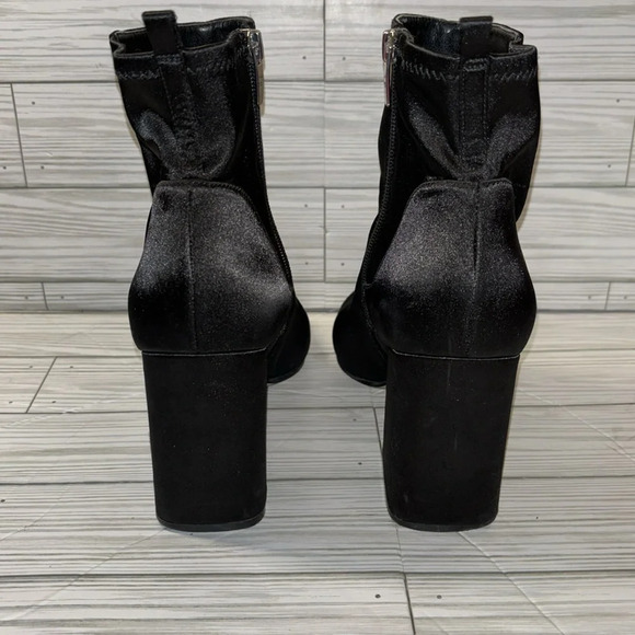 Marc Fisher Boots Black Satin Janie Zip Ankle Bootie Block Heel - Picture 4 of 9